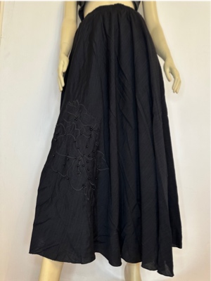img/products/apparel/skirt/SK82316-BLK900.jpg