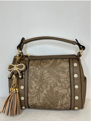 img/products/handbags/HBT0659-KHA900.jpg