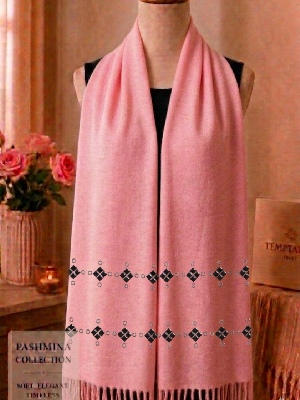 img/products/accessories/scarves/xPA885-F-PINK_900.jpg
