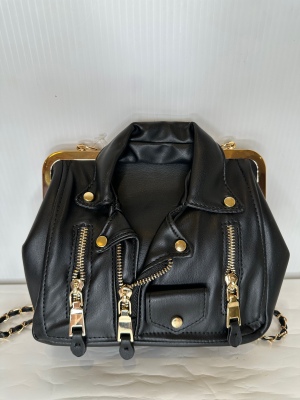 img/products/handbags/HB2518-BLK.jpeg