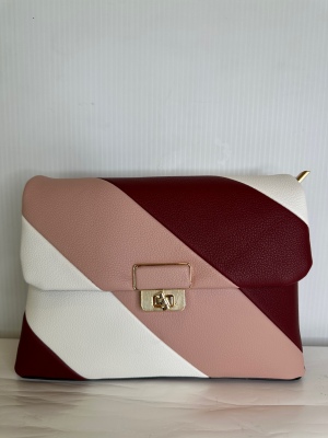 img/products/handbags/HBT1359-WINE(A)_900.jpeg