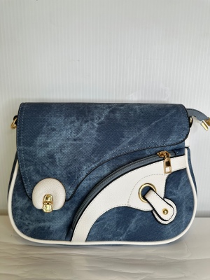 img/products/handbags/HBT1513-JEANSWHT(A)_900.jpeg