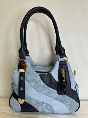 img/products/handbags/HBT1558-BLUE(A)_900.jpeg
