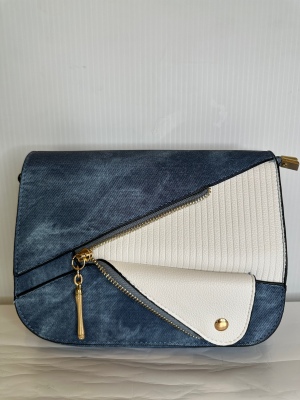 img/products/handbags/HBT1596-JEANS(A)_900.jpeg