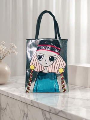 img/products/handbags/xHBQ036SIL_900.jpg