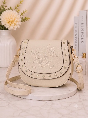 img/products/handbags/xHBT0434-APR_900.jpg