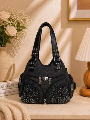 img/products/handbags/xHBT1801-BLK_900.jpeg